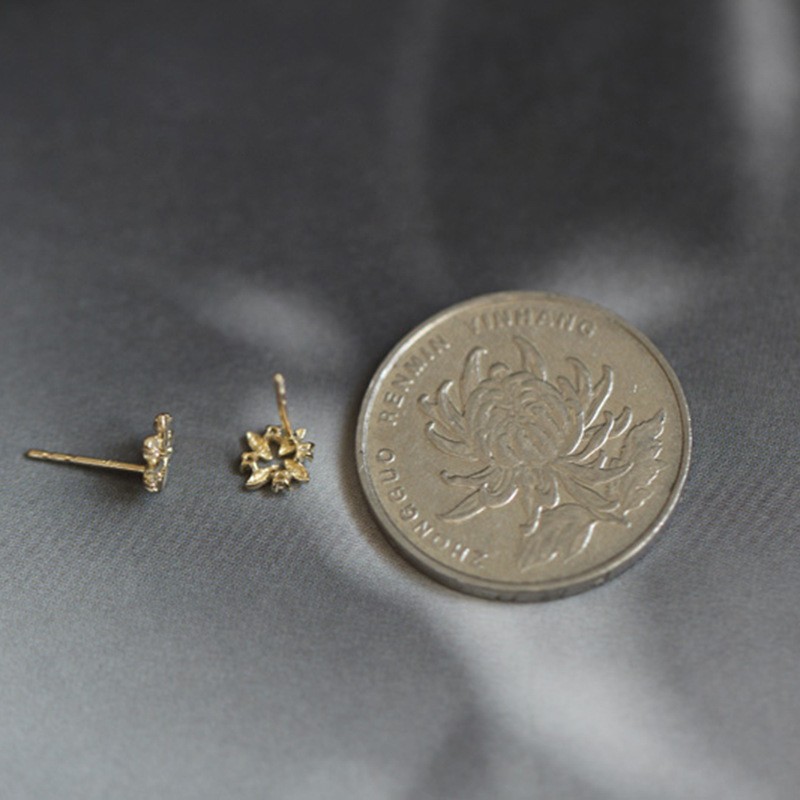 9K gold small windmill stud earrings