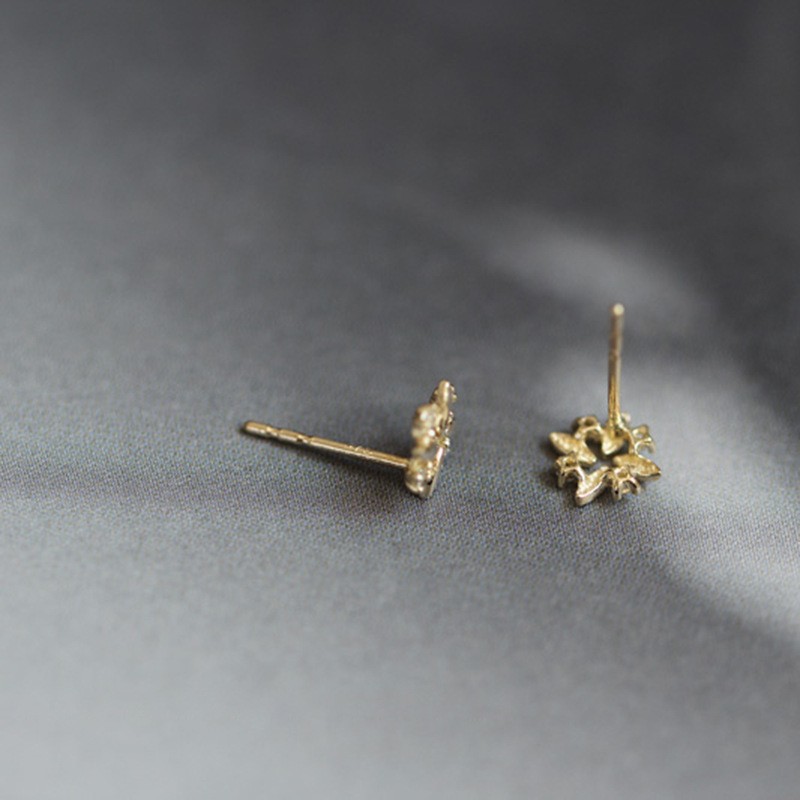 9K gold small windmill stud earrings