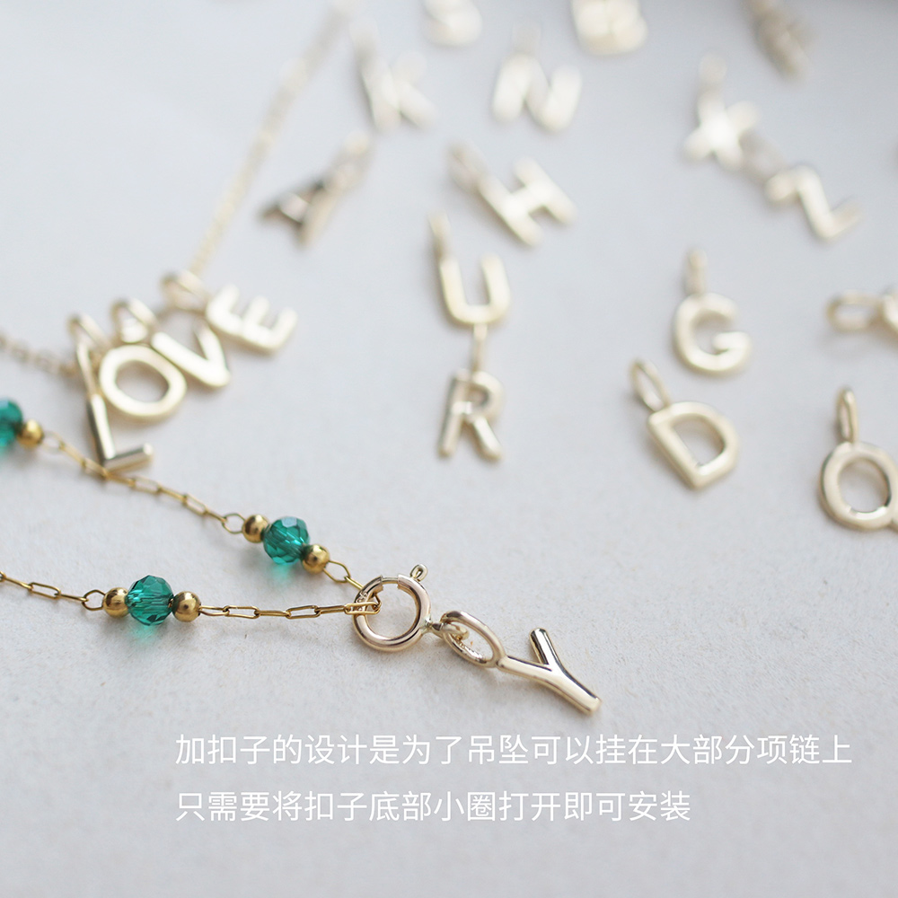 9K gold glossy letter name capitalized English pendant