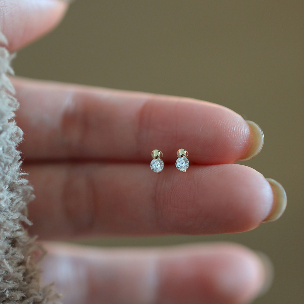 9K gold mini cute little gold bean stud earrings