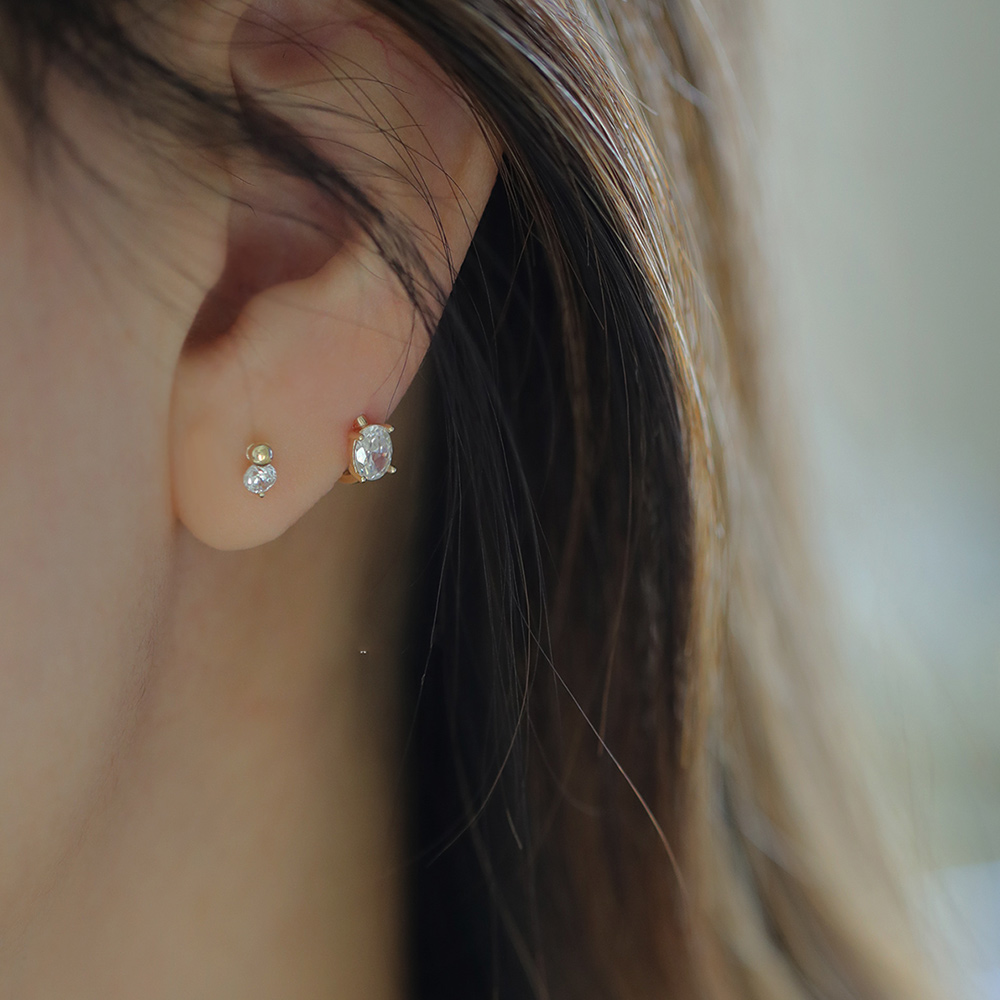 9K gold mini cute little gold bean stud earrings