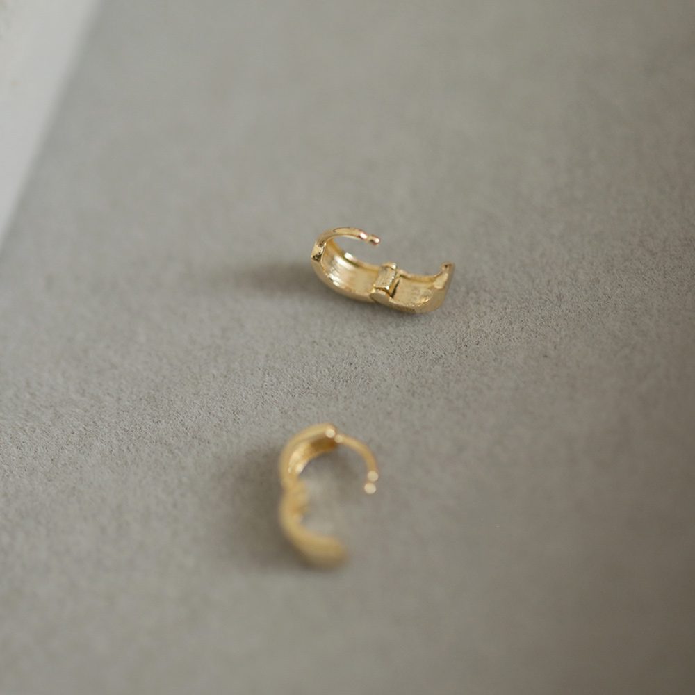 9K gold thickened plain gold small ear hoops