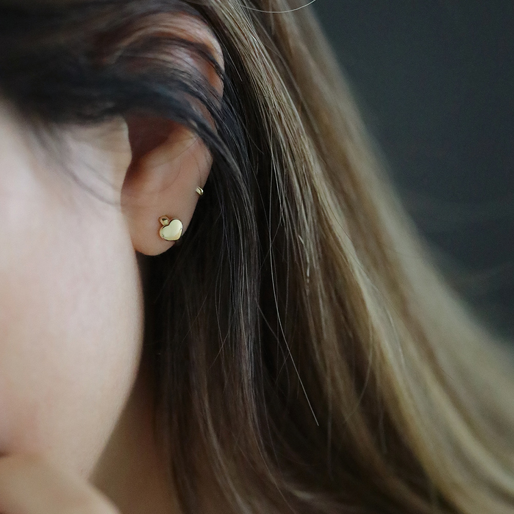 9K gold sweet heart plain gold ear buckles