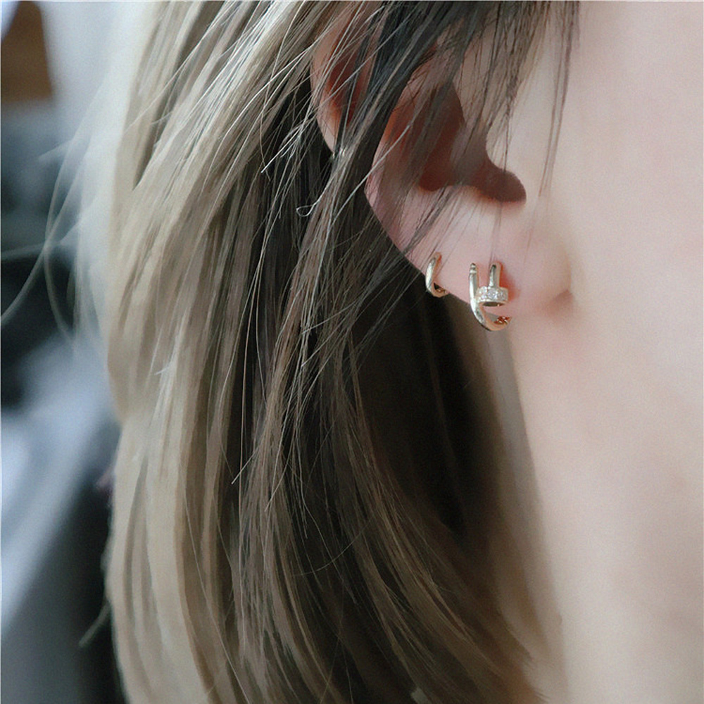 9K gold nail ear hoops