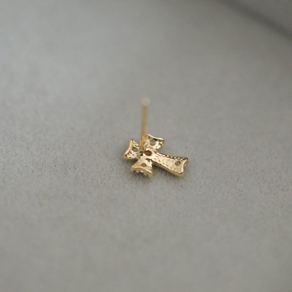 9K gold cross stud earrings