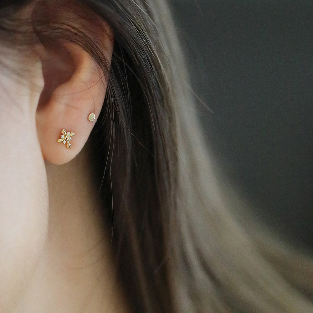 9K gold cross star stud earrings