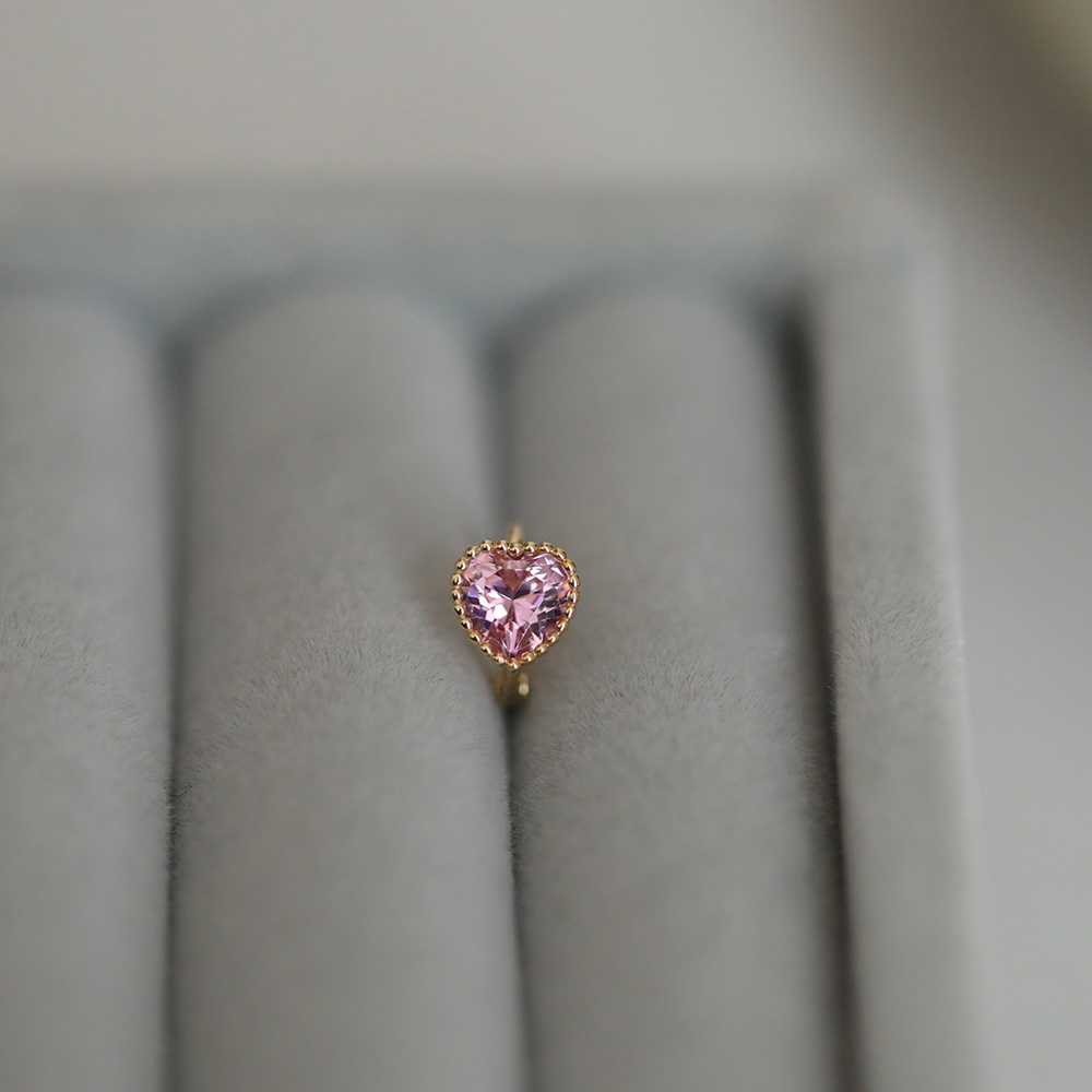 9K gold pink heart-shaped cake edge earrings