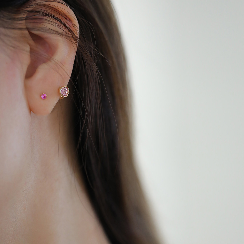 9K gold pink heart-shaped cake edge earrings