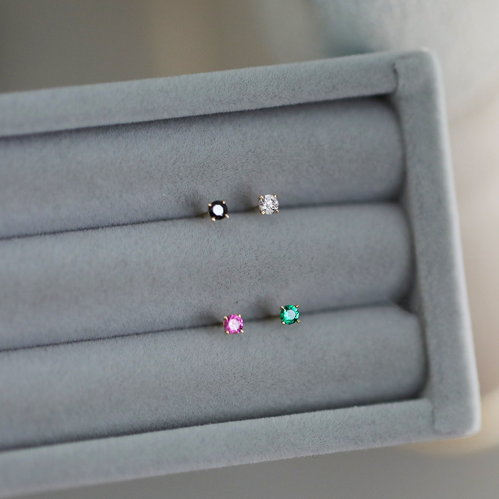 9K gold 2.5mm colored mini thick claw-shaped stud earrings