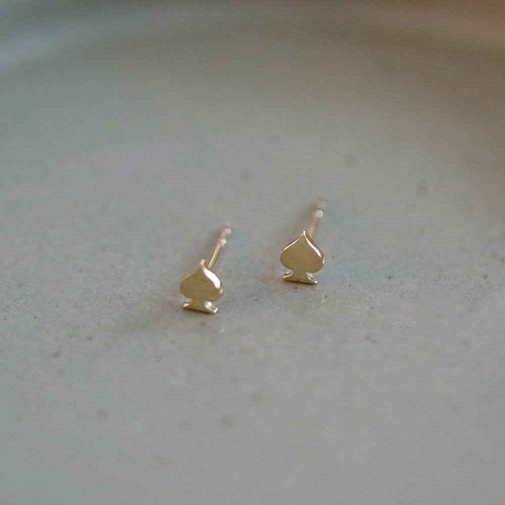 K Gold Mini Club Card Design Elegant and Simple Daily K Gold Earrings - Stylish Commuting and Versatile Ear Accessories