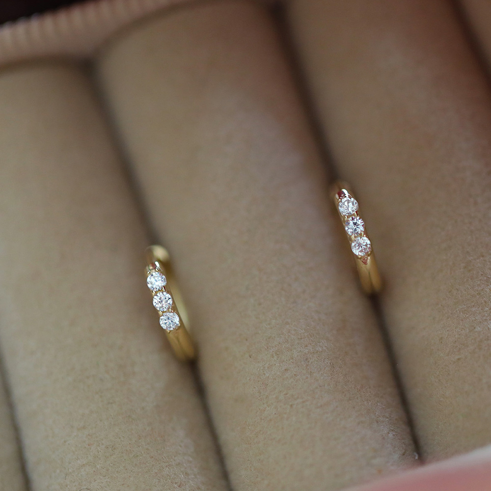 9K gold, classic three small zirconia beads, ear studs